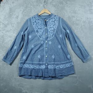 Soft Surroundings Chambray Embroidered Floral Button Up Top Womens Lg Boho